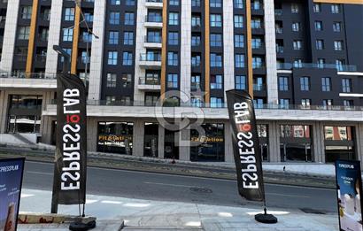 KARTAL'IN EN GÖZDE PROJESİ REFERANS LOCA'DA KİRALIK DÜKKAN.