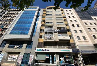 Şair Eşref Bulvarı Üzerinde Tabela Değeri Yüksek Kiralık Daire
