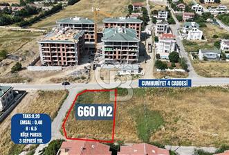 BÜYÜKÇEKMECE KUMBURGAZ 660M² DENİZ MANZARALI VİLLA İMARLI ARSA