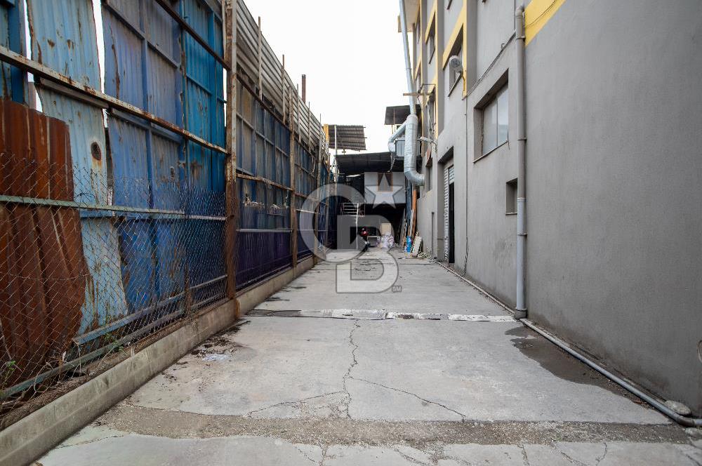 Bornova Karacaoğlan Mh.4 Katlı Üretim Tesisine Uygun Satılık Komple Bina