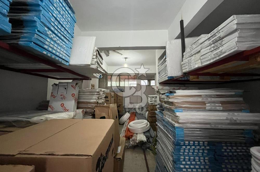 Balçova Merkezde Satılık 55M2 Özel Konumlu Dükkan