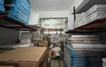 Balçova Merkezde Satılık 55M2 Özel Konumlu Dükkan