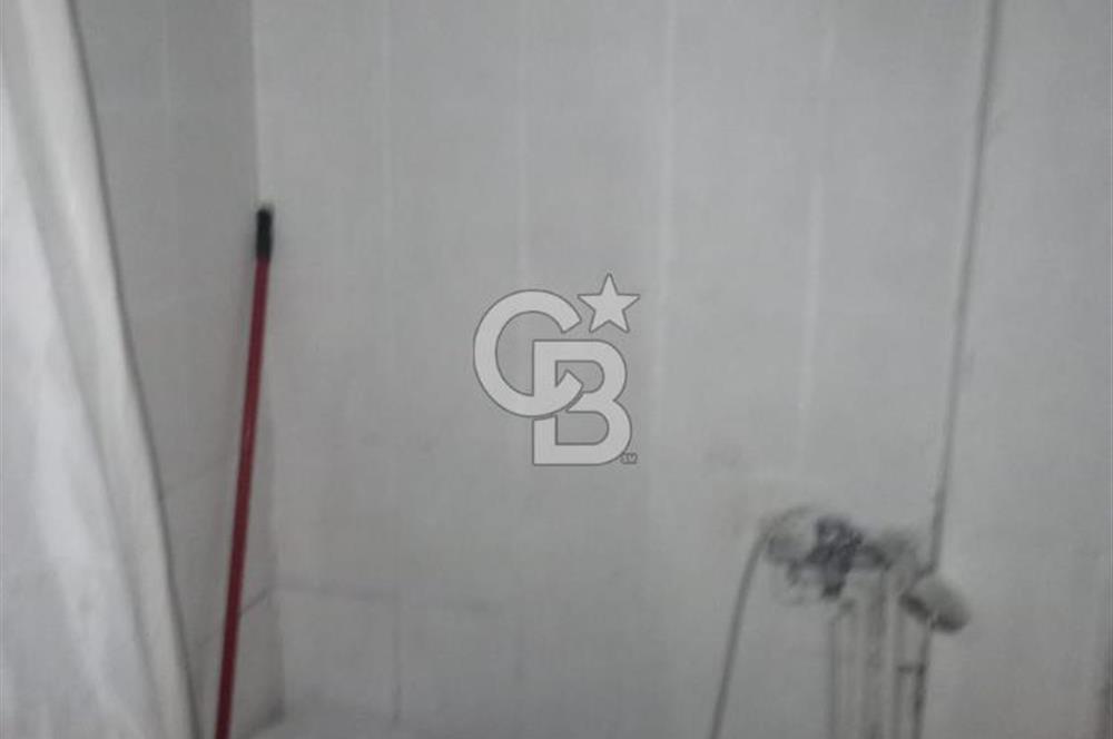 Üsküdar Zeynep Kamil' de Merkeze Yakın 2+1 60 m2 Zemin Kat Daire