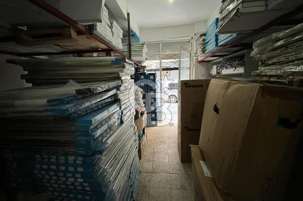 Balçova Merkezde Satılık 55M2 Özel Konumlu Dükkan