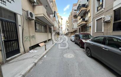 Balçova Merkezde Satılık 55M2 Özel Konumlu Dükkan