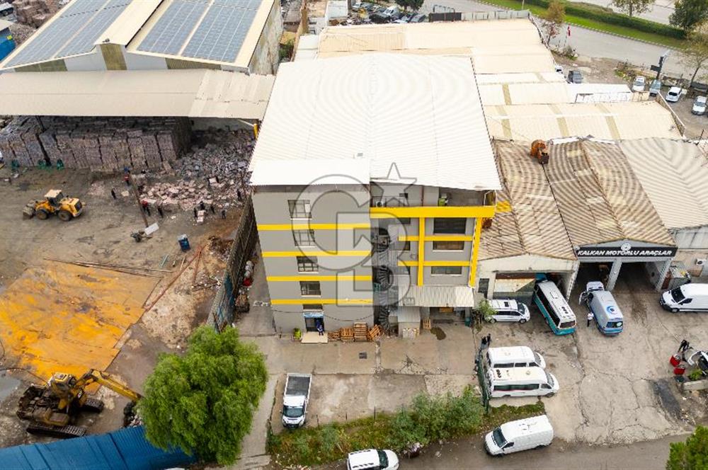 Bornova Karacaoğlan Mh.4 Katlı Üretim Tesisine Uygun Satılık Komple Bina