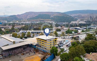 Bornova Karacaoğlan Mh.4 Katlı Üretim Tesisine Uygun Satılık Komple Bina