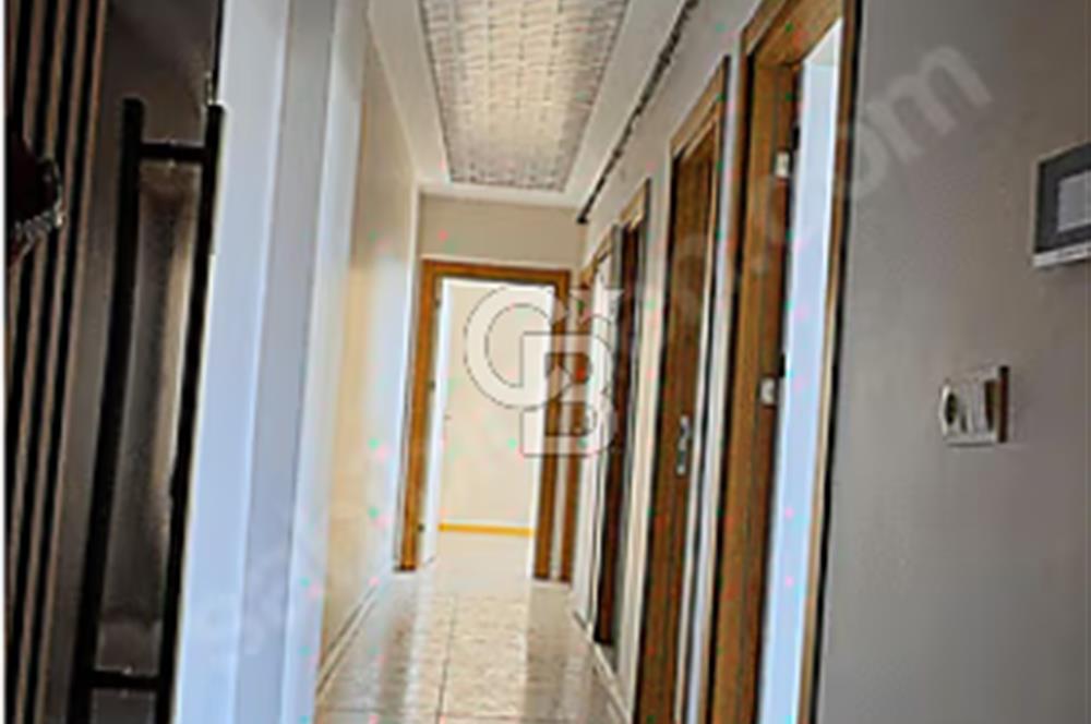 HARAÇÇIDA 2 AYRI DAİRE ŞEKLİNDE DUBLEX CADDE YANI SİTEDE