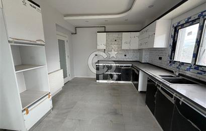 Karşıyaka Örnekköy ROGE TOWER'da Satılık 3+1 Havuzlu Sıfır Daire