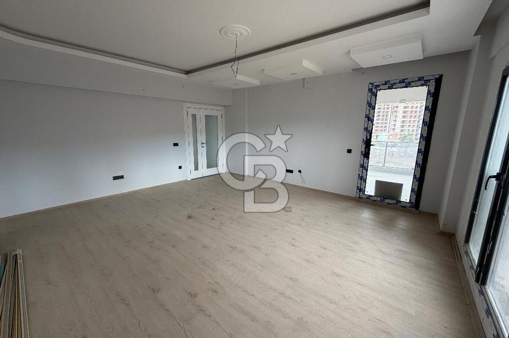 Karşıyaka Örnekköy ROGE TOWER'da Satılık 3+1 Havuzlu Sıfır Daire