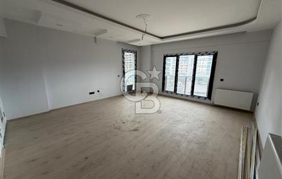 Karşıyaka Örnekköy ROGE TOWER'da Satılık 3+1 Havuzlu Sıfır Daire