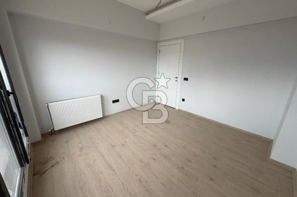 Karşıyaka Örnekköy ROGE TOWER'da Satılık 3+1 Havuzlu Sıfır Daire
