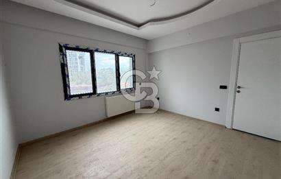 Karşıyaka Örnekköy ROGE TOWER'da Satılık 3+1 Havuzlu Sıfır Daire