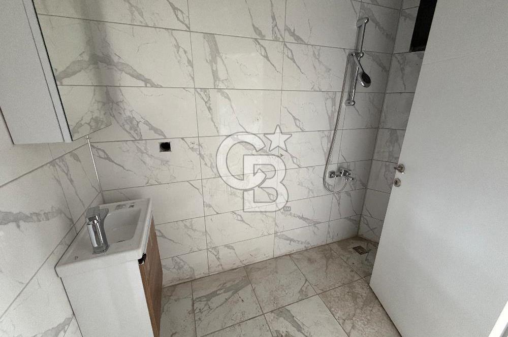 Karşıyaka Örnekköy ROGE TOWER'da Satılık 3+1 Havuzlu Sıfır Daire