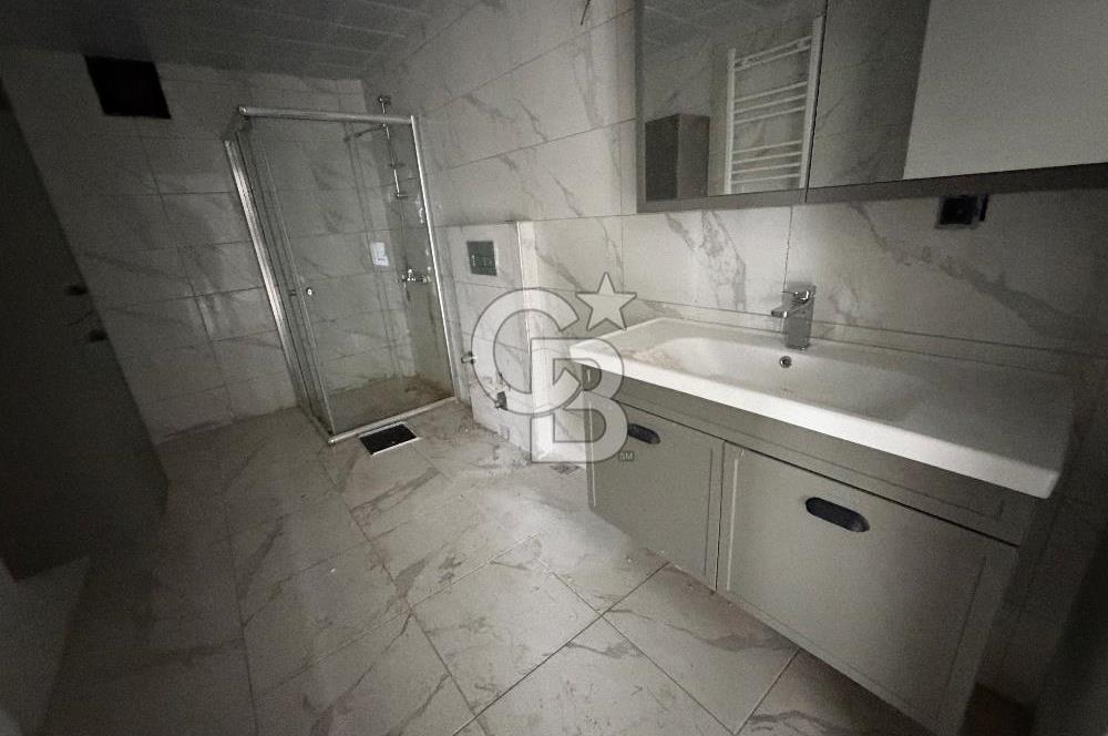 Karşıyaka Örnekköy ROGE TOWER'da Satılık 3+1 Havuzlu Sıfır Daire