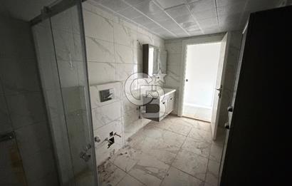 Karşıyaka Örnekköy ROGE TOWER'da Satılık 3+1 Havuzlu Sıfır Daire