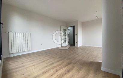 Üsküdar Mimoza Evleri Sitesinde Satılık 3+1 Otoparklı Daire