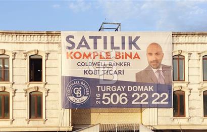 Sultanbeyli Yan Yolda Tem Cepheli Komple Bina