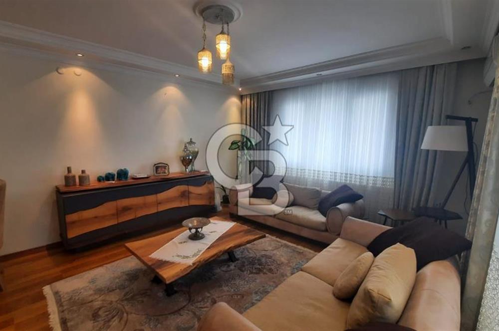 Osmangazi Caddesi Üzerinde, Merkezi Konumda Satılık 3+1 Daire