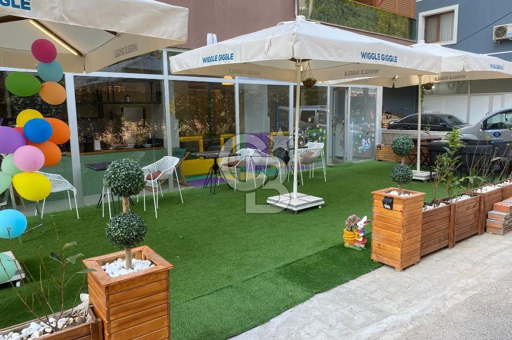 DEVREN KİRALIK ÇOCUK OYUN ALANLI, ORGANİZASYONLARA UYGUN KAFE