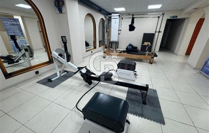 NARLIDERE'NİN MERKEZİNDE DEVREN DİYETİSYEN, PİLATES SPOR MERKEZİ