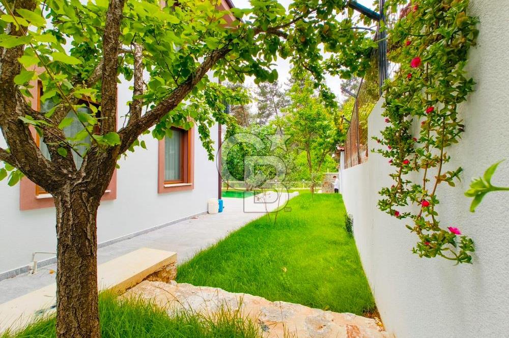 EŞSİZ DOĞA MANZARALI 3+1 MÜSTAKİL VİLLA