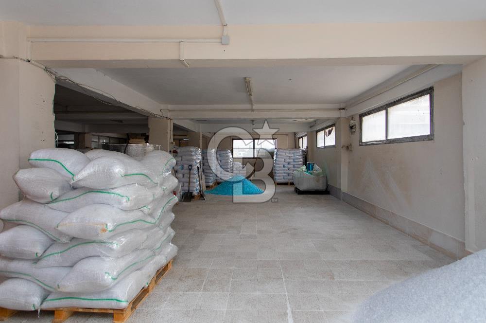 Bornova Karacaoğlan Mh.4 Katlı Üretim Tesisi Kiralık Komple Bina 