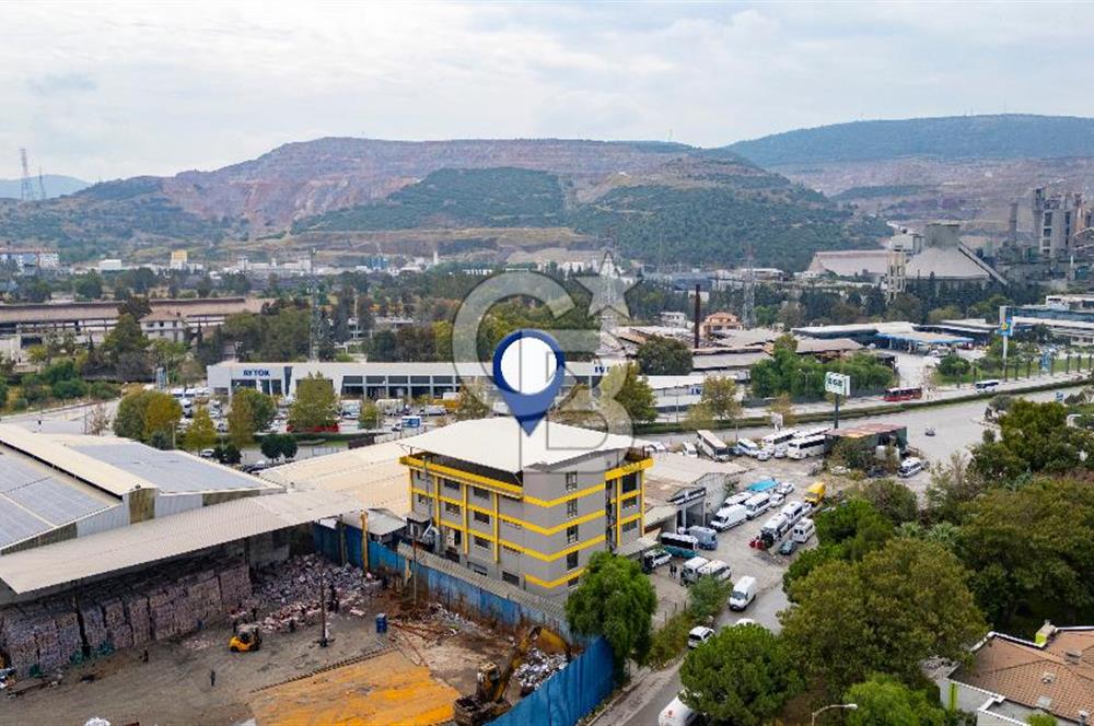 Bornova Karacaoğlan Mh.4 Katlı Üretim Tesisi Kiralık Komple Bina 