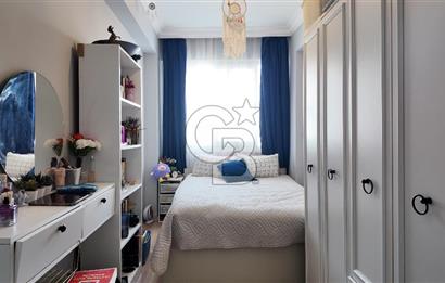 Karşıyaka Yalı’da Full Tadilatlı, Giyinme Odalı Lüks 3+1 Daire