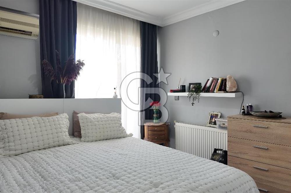 Karşıyaka Yalı’da Full Tadilatlı, Giyinme Odalı Lüks 3+1 Daire