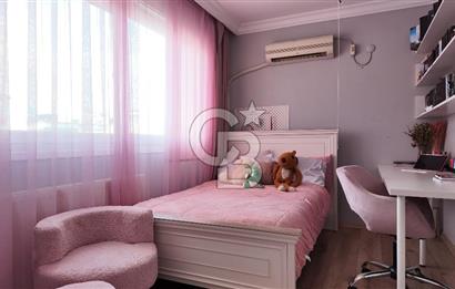 Karşıyaka Yalı’da Full Tadilatlı, Giyinme Odalı Lüks 3+1 Daire