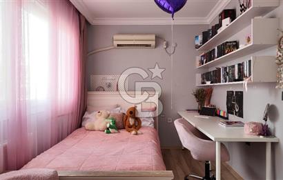 Karşıyaka Yalı’da Full Tadilatlı, Giyinme Odalı Lüks 3+1 Daire