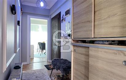 Karşıyaka Yalı’da Full Tadilatlı, Giyinme Odalı Lüks 3+1 Daire