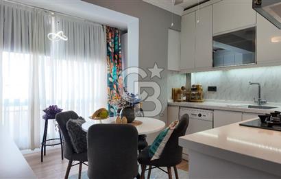 Karşıyaka Yalı’da Full Tadilatlı, Giyinme Odalı Lüks 3+1 Daire