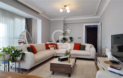 Karşıyaka Yalı’da Full Tadilatlı, Giyinme Odalı Lüks 3+1 Daire