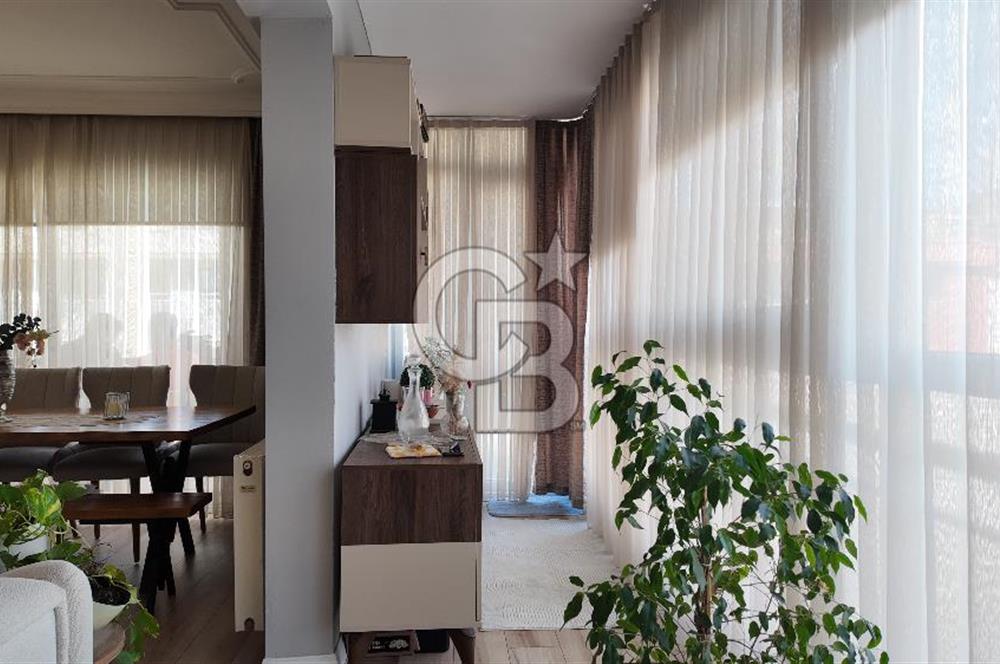 Karşıyaka Yalı’da Full Tadilatlı, Giyinme Odalı Lüks 3+1 Daire