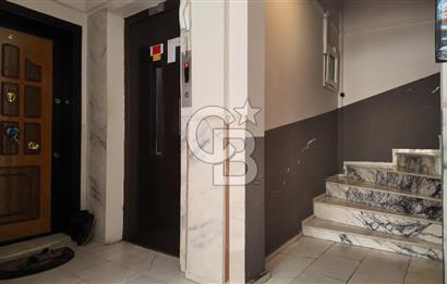 Karşıyaka Yalı’da Full Tadilatlı, Giyinme Odalı Lüks 3+1 Daire