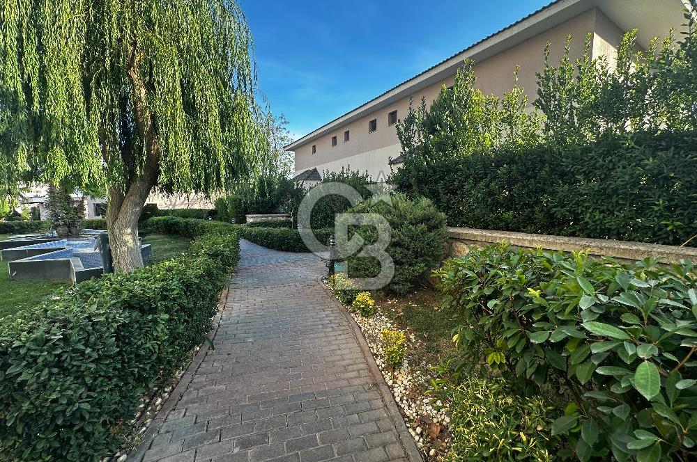 Ayrancılar Garden Liva Sitesinde Satılık Teraslı 4+1 Daire
