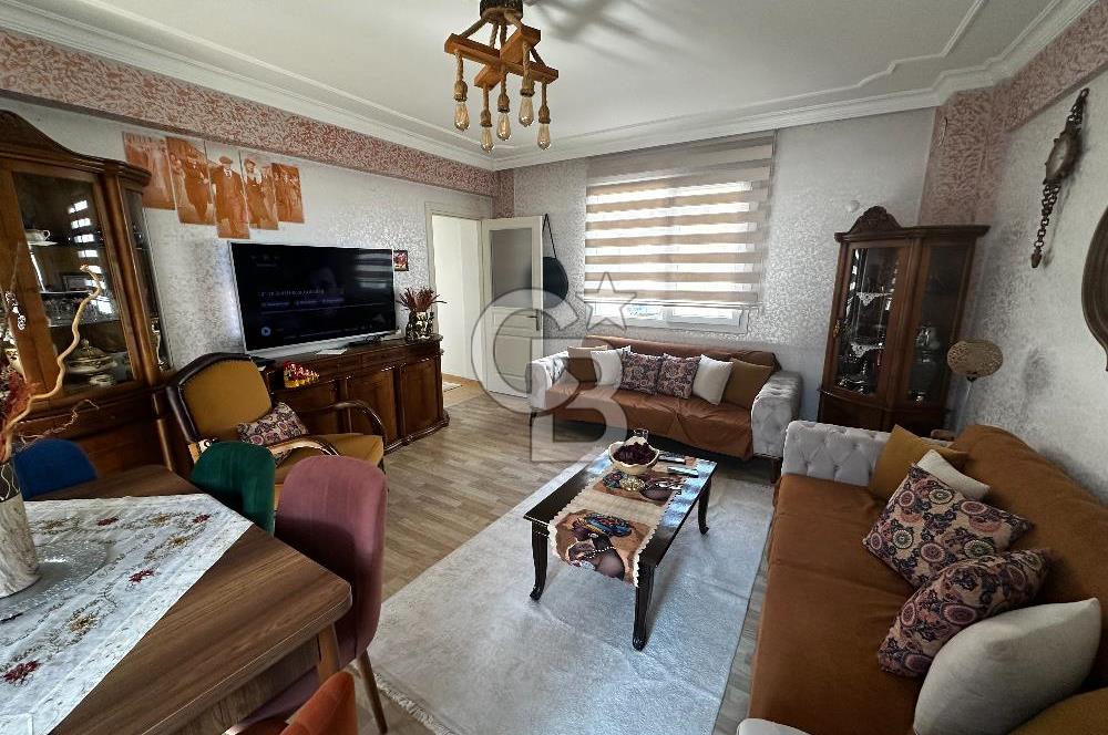 Karşıyaka Ordu Blv Yakını Full Eşyalı Geniş 2+1 Kiralık Daire