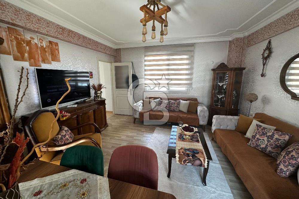 Karşıyaka Ordu Blv Yakını Full Eşyalı Geniş 2+1 Kiralık Daire