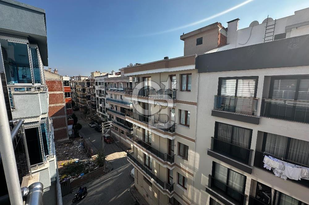 Karşıyaka Ordu Blv Yakını Full Eşyalı Geniş 2+1 Kiralık Daire