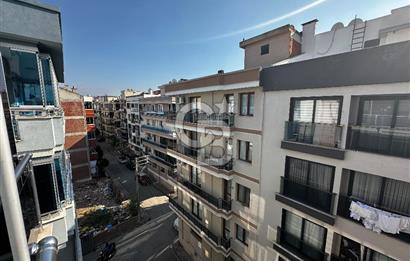 Karşıyaka Ordu Blv Yakını Full Eşyalı Geniş 2+1 Kiralık Daire