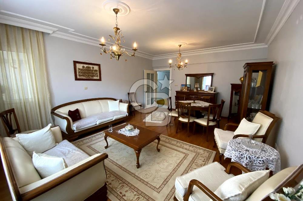 Beylikdüzü Atatürk Bulvarında Siteiçi Satılık 3+1 Daire