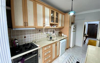 Beylikdüzü Atatürk Bulvarında Siteiçi Satılık 3+1 Daire