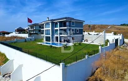 Silivri Selimpaşa'da 2.250 m² Arsa İçinde Malikâne ve Villa – Özel Tasarım, Ultra Lüks Yaşam Alanı