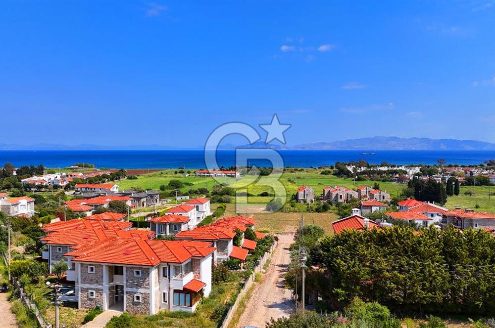 Datça Burgaz'da Panoramik Deniz Manzaralı 6+2 Villa