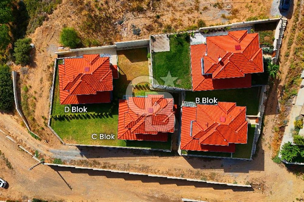Datça Burgaz'da Panoramik Deniz Manzaralı 6+2 Villa