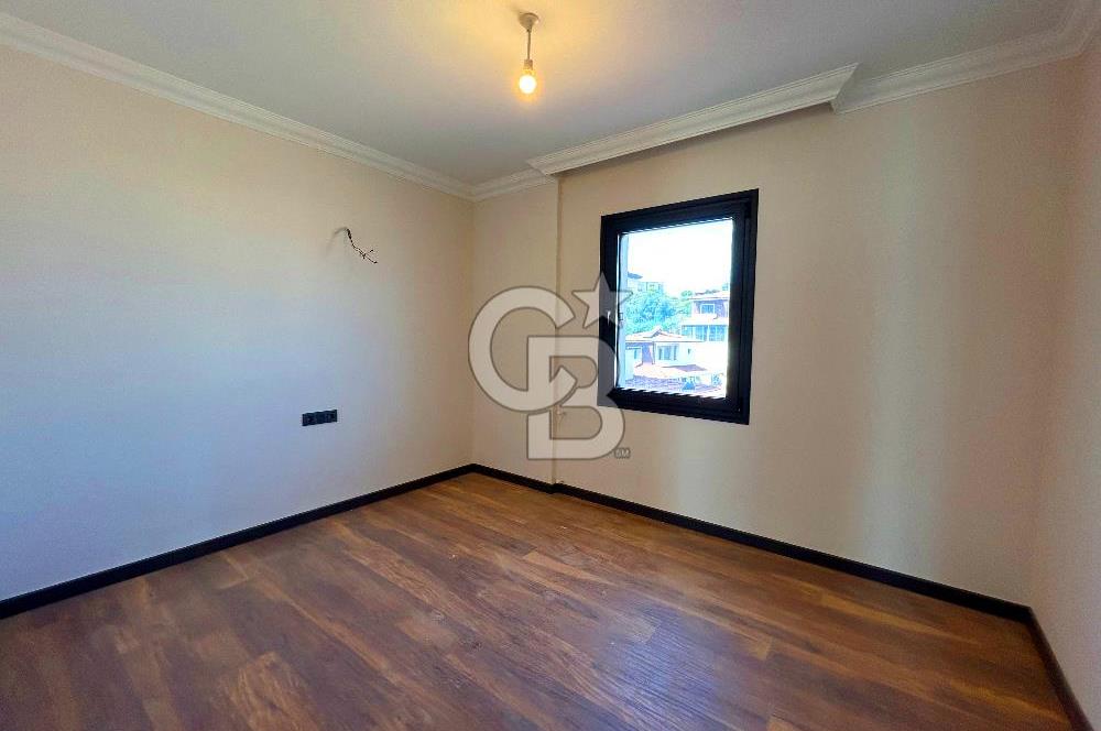 Datça Burgaz'da Panoramik Deniz Manzaralı 6+2 Villa