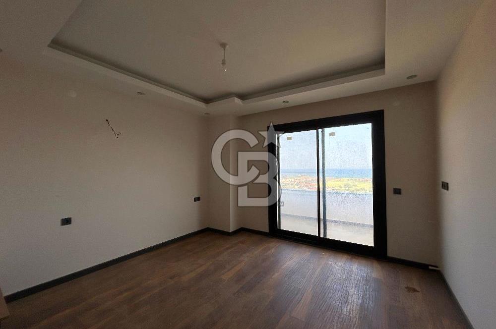 Datça Burgaz'da Panoramik Deniz Manzaralı 6+2 Villa
