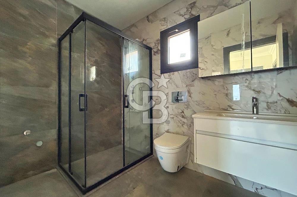 Datça Burgaz'da Panoramik Deniz Manzaralı 6+2 Villa